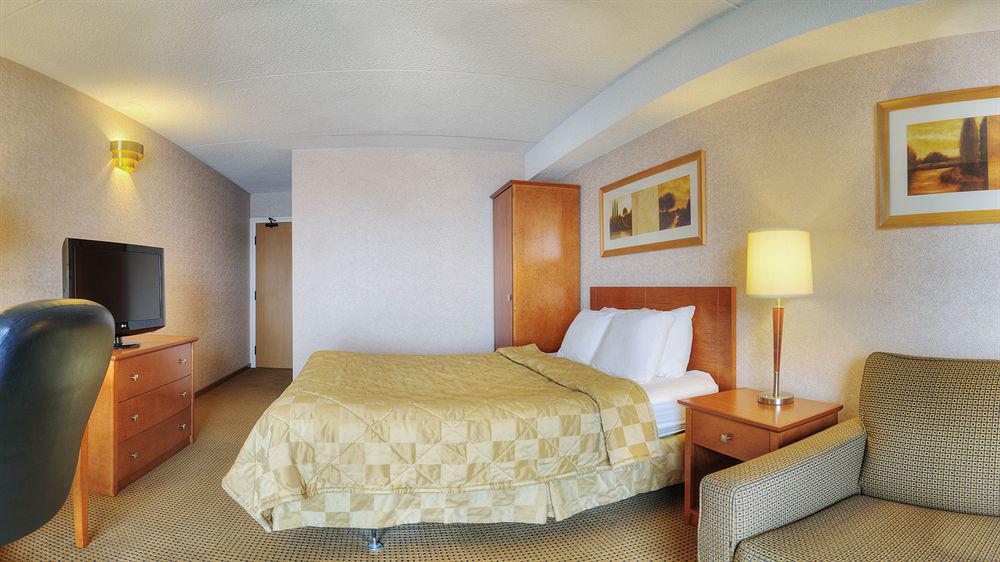 Comfort Inn Belleville Esterno foto